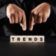Holzwürfel mit Schriftzug Trends | Pernaturam